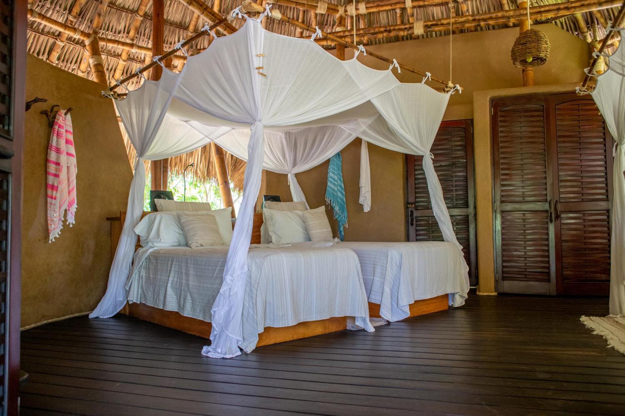 Playa Viva Hotel Juluchuca Екстериор снимка